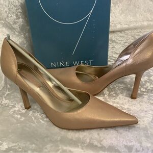 New Nine West Metallic Beige Heels 7.5